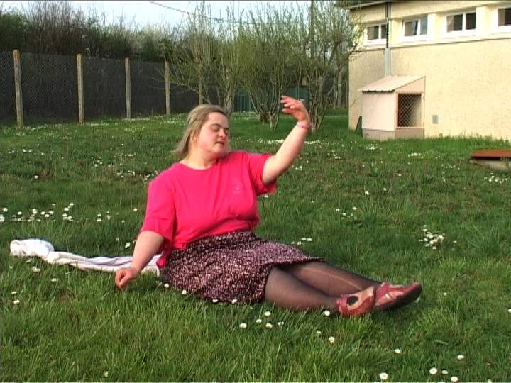 carole-avant-cour-musique.png